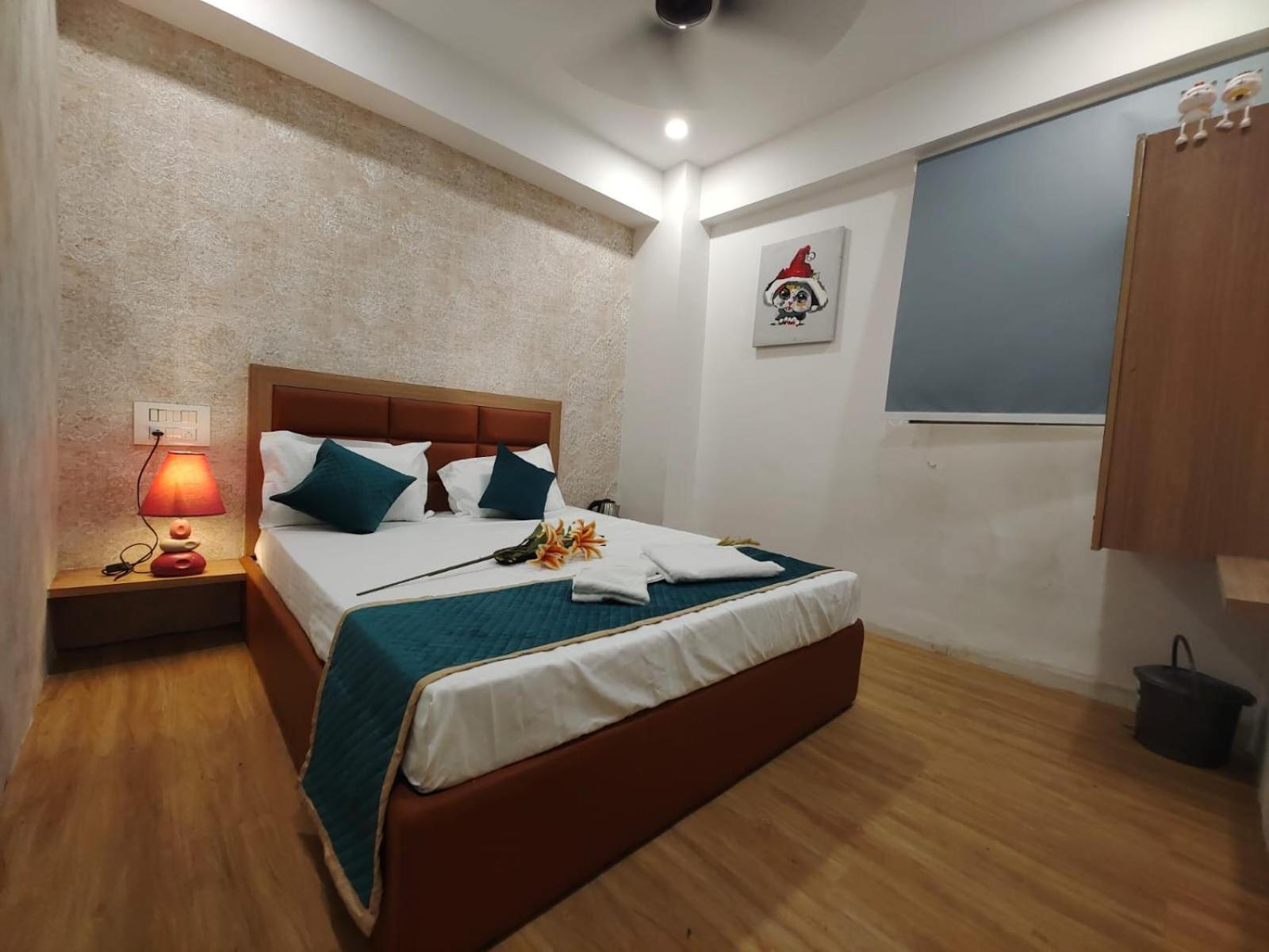 Hotel Prasang 수라트 외부 사진
