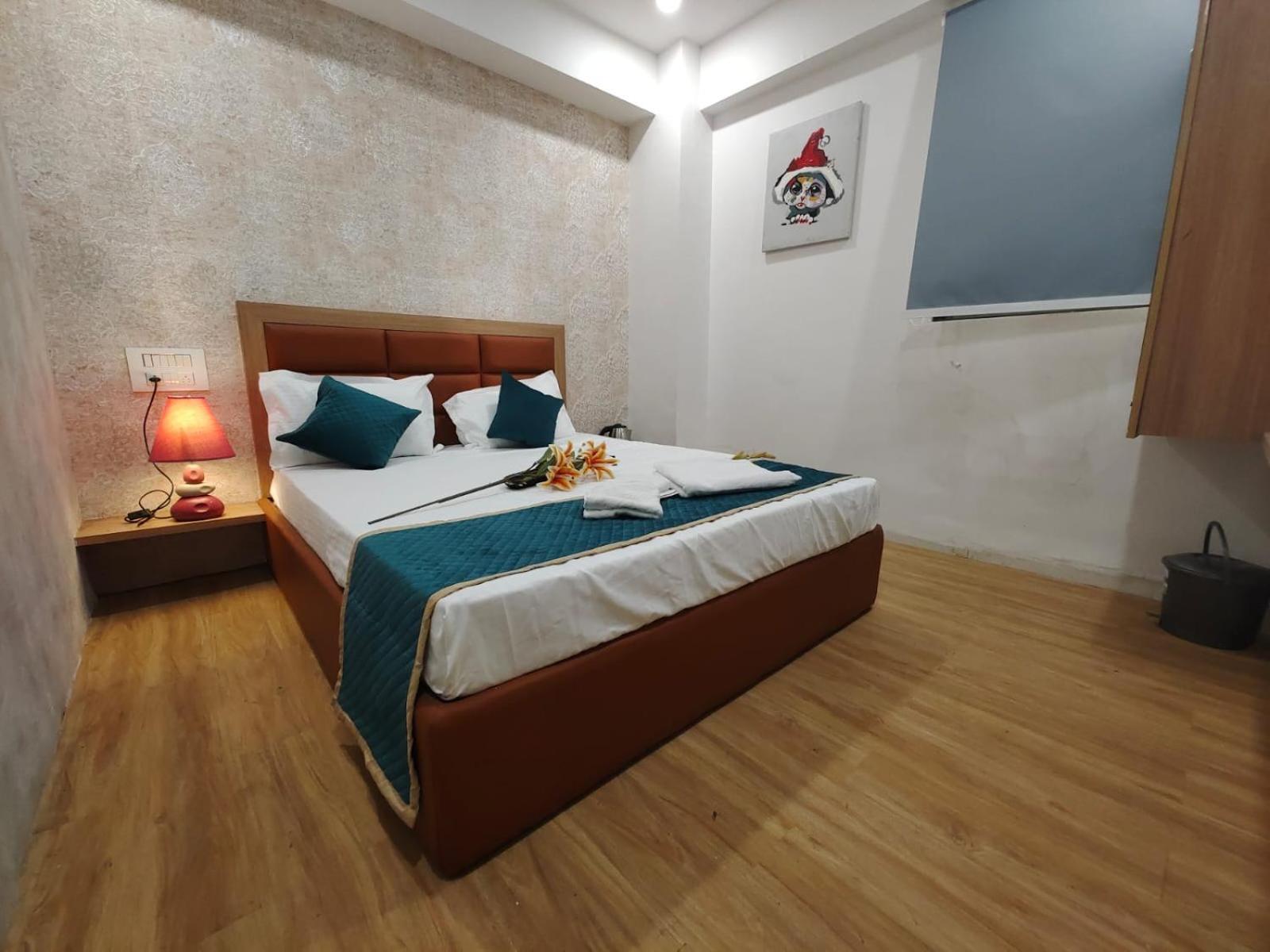 Hotel Prasang 수라트 외부 사진