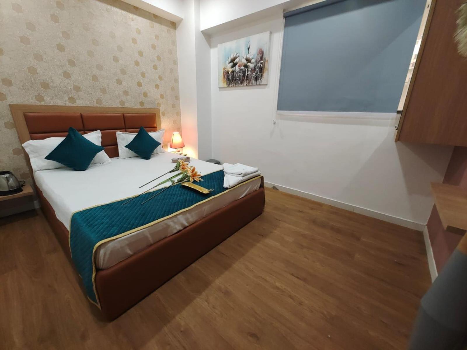 Hotel Prasang 수라트 외부 사진
