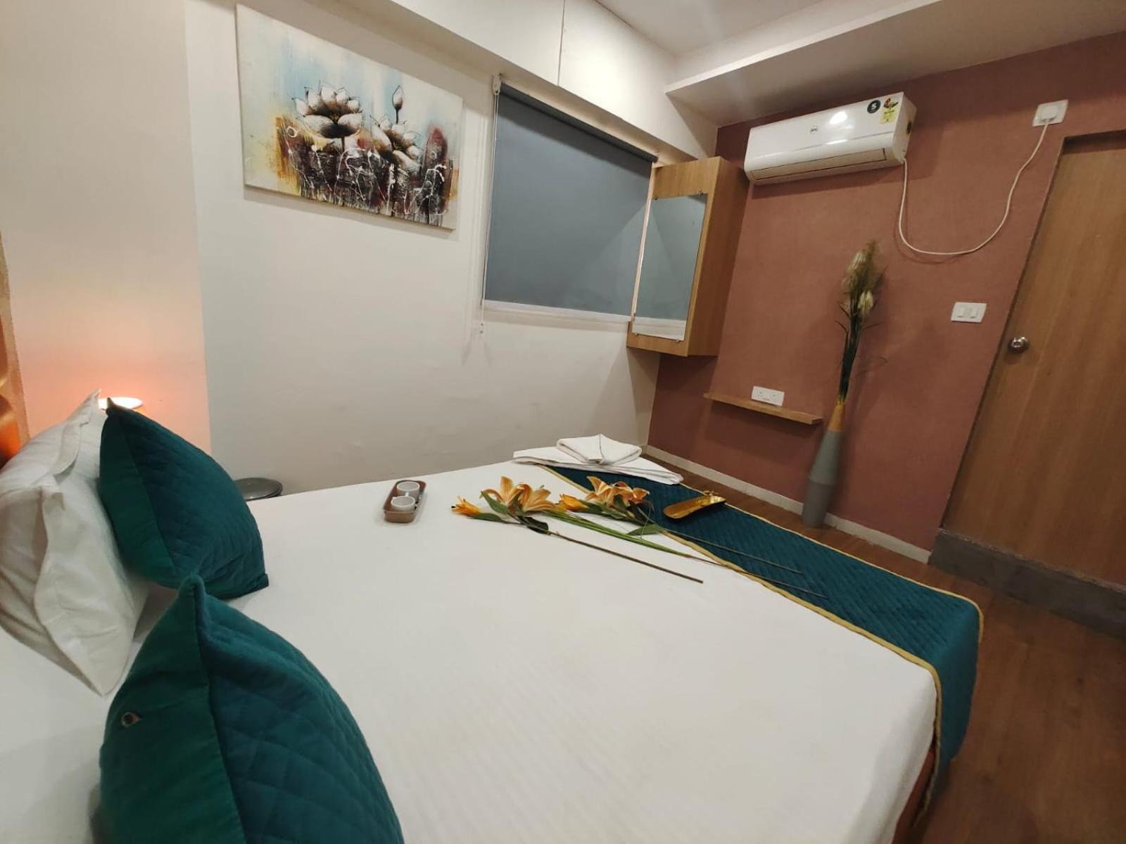 Hotel Prasang 수라트 외부 사진
