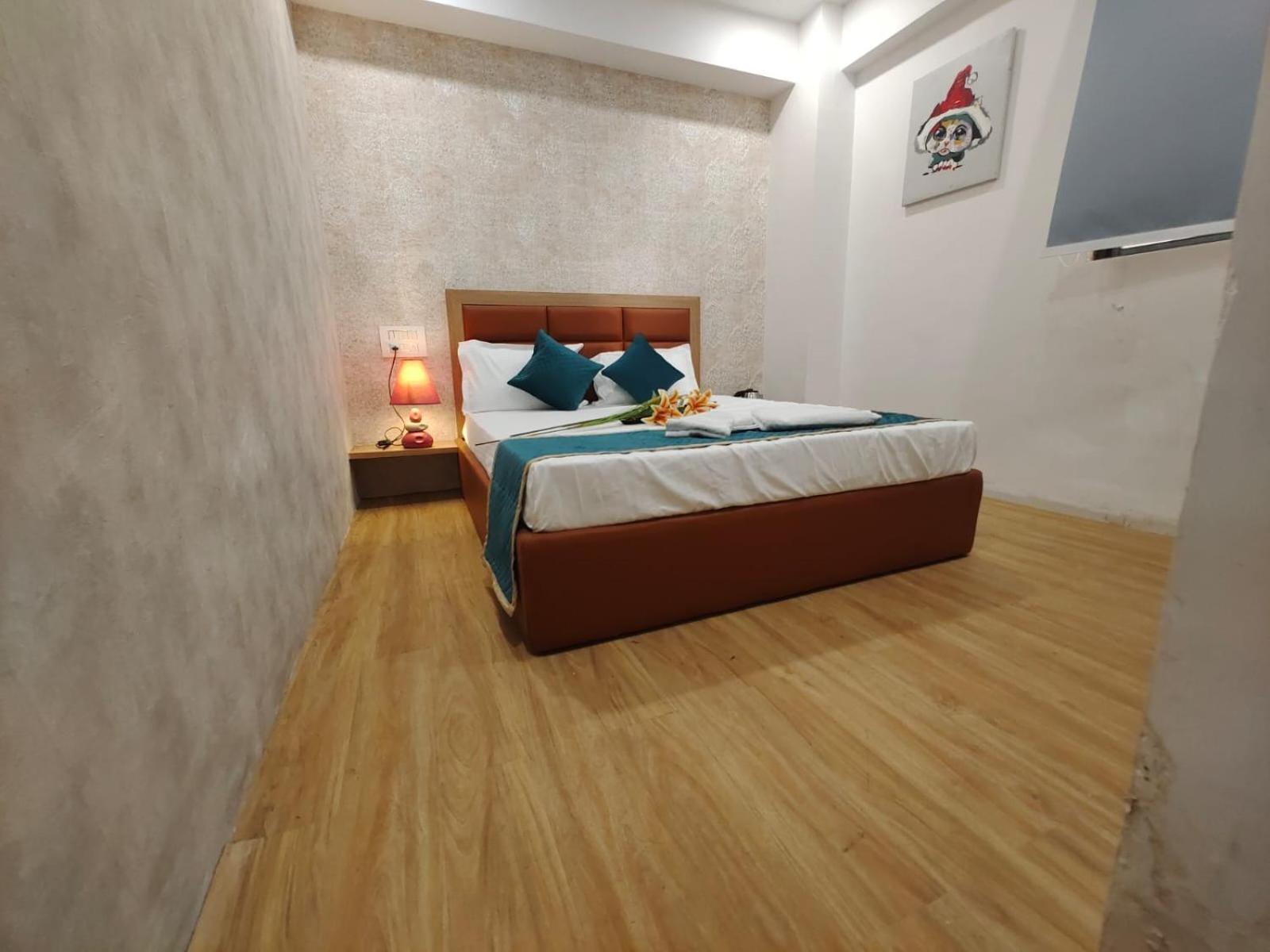Hotel Prasang 수라트 외부 사진